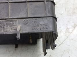 Volkswagen PASSAT CC Podstawa / Obudowa akumulatora 3C0915335
