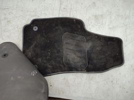 Audi A4 S4 B5 8D Set di tappetini per auto 