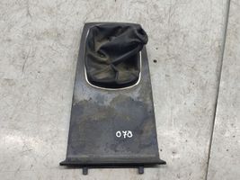 Audi A4 S4 B5 8D Pavarų perjungimo svirties apdaila (plastikinė) 8D0864261H