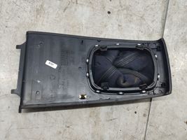 Audi A4 S4 B5 8D Pavarų perjungimo svirties apdaila (plastikinė) 8D0864261H