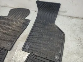 Volkswagen Jetta VI Car floor mat set 