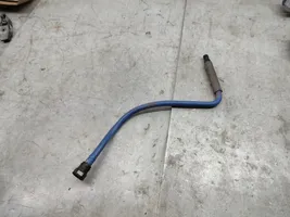 Porsche Panamera (970) Tuyau d'alimentation conduite de carburant 97020151101