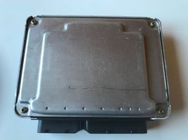 Audi A4 S4 B6 8E 8H Sterownik / Moduł ECU 038906019FP