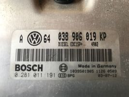 Volkswagen Golf IV Sterownik / Moduł ECU 038906019KP