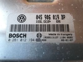 Volkswagen Polo IV 9N3 Variklio valdymo blokas 045906019BP