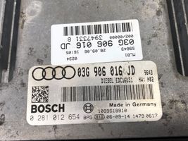 Audi A4 S4 B7 8E 8H Moottorin ohjainlaite/moduuli 03G906016JD