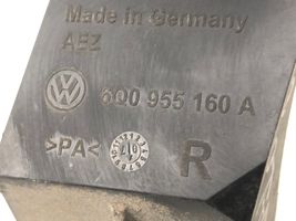 Volkswagen Polo IV 9N3 Ugello a spruzzo lavavetri per faro 6Q0955160A