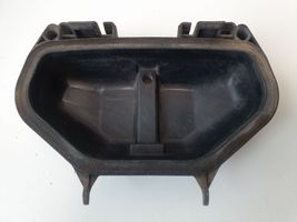 Audi A4 S4 B5 8D Osłona żarówki lampy przedniej 1305219063