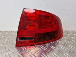 Audi A4 S4 B7 8E 8H Luci posteriori 8E5945096