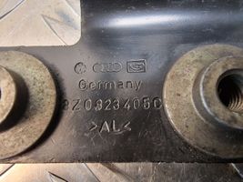 Audi A2 Konepellin lukituksen vastakappale 8Z0823405C