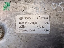 Audi A8 S8 D3 4E Moottoriöljyn jäähdytinlaite 079117015B