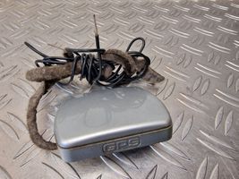 Audi A8 S8 D2 4D Aerial GPS antenna 4D0919889