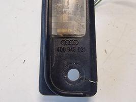 Audi A8 S8 D2 4D Luce targa 4D0943021