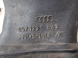 Audi A8 S8 D2 4D Parte del condotto di aspirazione dell'aria 057129643