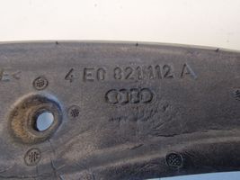 Audi A8 S8 D3 4E Lokasuojan vaahtomuovituki/tiiviste 4E0821112A