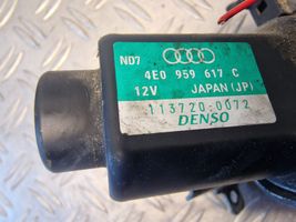 Audi A8 S8 D3 4E Sähköinen jäähdytysnesteen apupumppu 4E0959617C