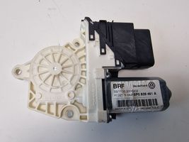 Seat Altea Moteur de lève-vitre de porte arrière 5P0839461A