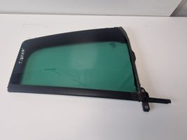 Volkswagen Tiguan Vetro del deflettore posteriore 5N0845213