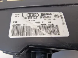 Audi Q7 4L Indicatore di direzione anteriore 4L0953041