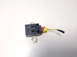 Audi Q7 4L Battery relay fuse 4F0915519