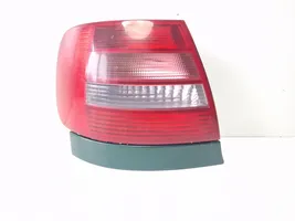 Audi A4 S4 B5 8D Luci posteriori 289901