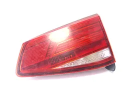 Volkswagen PASSAT B8 Tailgate rear/tail lights 195296