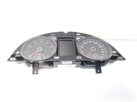 Volkswagen PASSAT B7 Speedometer (instrument cluster) 3AA920870H