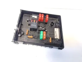 Volkswagen Golf VI Fuse module 1K0937125D