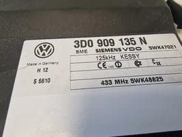 Volkswagen Touareg I Door central lock control unit/module 3D0909135N