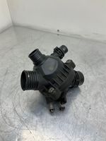 BMW 5 E60 E61 Boîtier de thermostat / thermostat 7549476