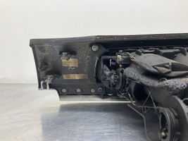 BMW 7 F01 F02 F03 F04 Kojelaudan keskiosan tuuletussuuttimen ritilä 9192351