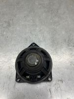 BMW 5 G30 G31 Altoparlante portiera anteriore 9395858