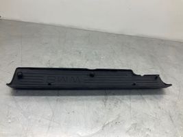 BMW 3 E92 E93 Kita variklio skyriaus detalė PA6GF10MX20