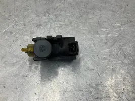 BMW 5 F10 F11 Solenoidinis vožtuvas 7626350