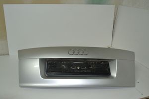 Audi A4 S4 B6 8E 8H Couvercle de coffre 
