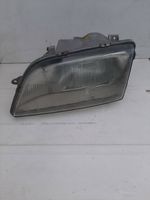 Opel Omega A Lampa przednia 03767748