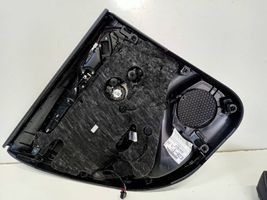 Audi A3 S3 8V Takaoven verhoilu 8V4867306