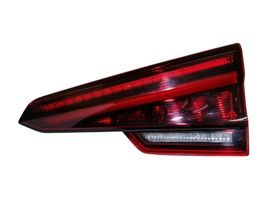 Audi A4 S4 B9 Lampy tylnej klapy bagażnika 8w5945094d