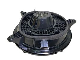 Audi A3 S3 8V Subwoofer-bassokaiutin 8V0035412B