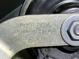 Audi A3 S3 8V Äänimerkkilaite 8V0951209C