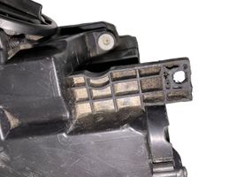 Audi A4 S4 B9 Lampa przednia 8W0941005B