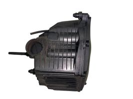 Audi A4 S4 B9 Obudowa filtra powietrza 8W0133835D