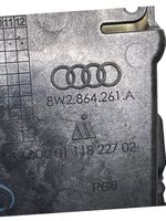 Audi A4 S4 B9 Hansikaslokeron koristelista 8W2864261A