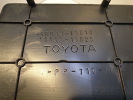 Toyota Corolla Verso E121 Hansikaslokeron pehmuste 5853313010