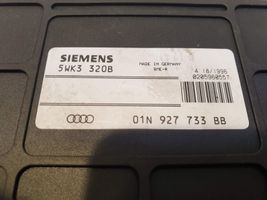 Audi A4 S4 B5 8D Pārnesumkārbas vadības bloks 5WK3320B