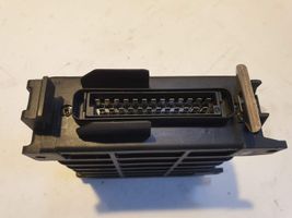 Audi 80 90 B2 Variklio valdymo blokas 02808000104