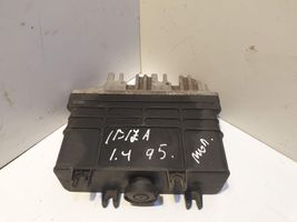 Volkswagen Golf III Sterownik / Moduł ECU 0261203302