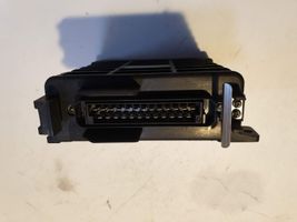 Audi 80 90 B2 Dzinēja vadības bloks 0280800140