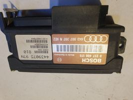 Audi 80 90 S2 B4 Steuergerät Einspritzdüsen Injektoren 0227400170