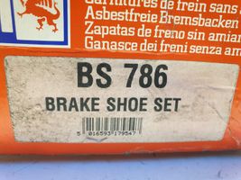 Audi 80 90 B2 Plaquettes de frein arrière 83100